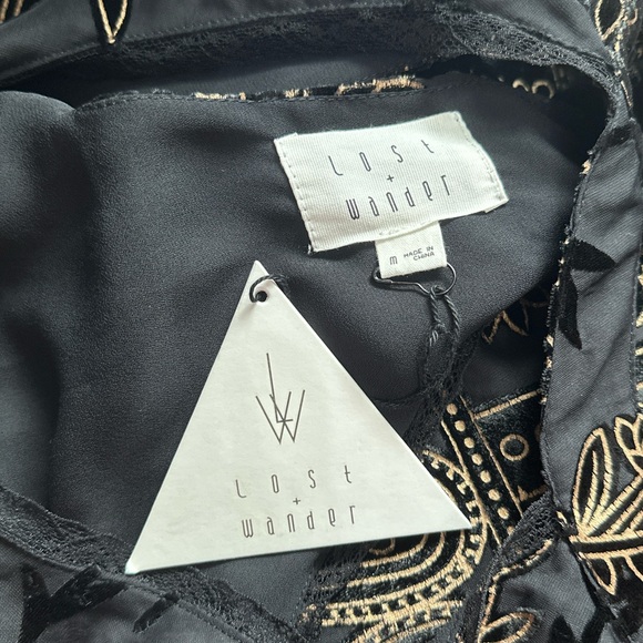 LOST+WANDER Merci Velvet Embossed Halter Sleeveless Mini Dress NWT Size Medium - Picture 8 of 11